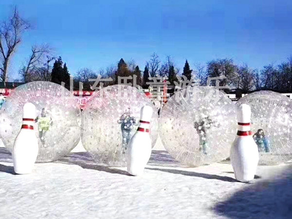 雪地碰碰球