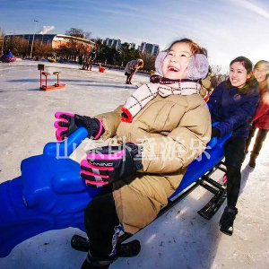 滑雪車